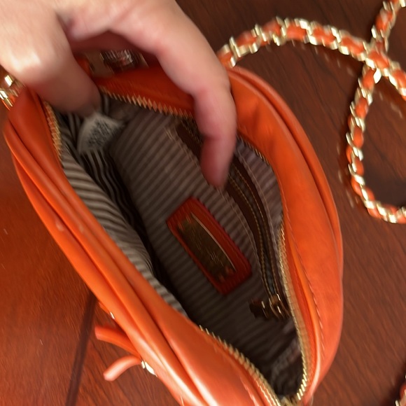 Party Purse 👜 Orange 🍊 and Gold 💛Nine West - vintage piece - Picture 2 of 7